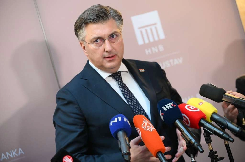 Plenković: Nit je Grbin predsjednik SDP-a, nit je Milanović predsjednik Republike